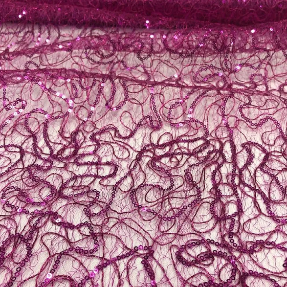Bedazzle Table Linen in Fuchsia