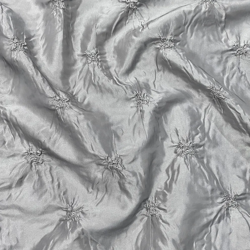 Belly Button (Pinwheel) Table Runner in Silver