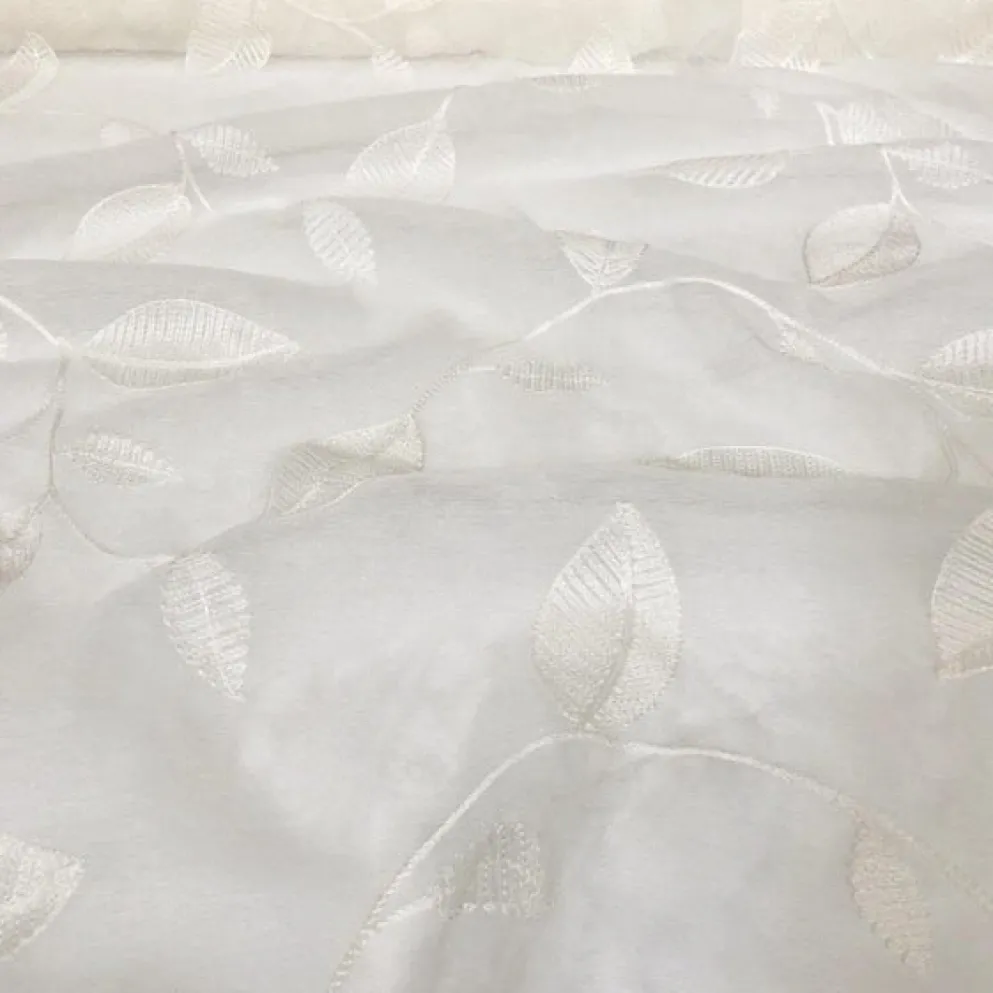 Birch Leaf Table Linen in White