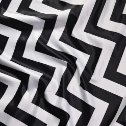 Chevron Print (Lamour) Table Runner in Black and White