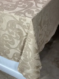 Classic Jacquard Table Linen in Champagne
