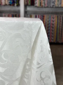 Classic Jacquard Table Linen in Ivory