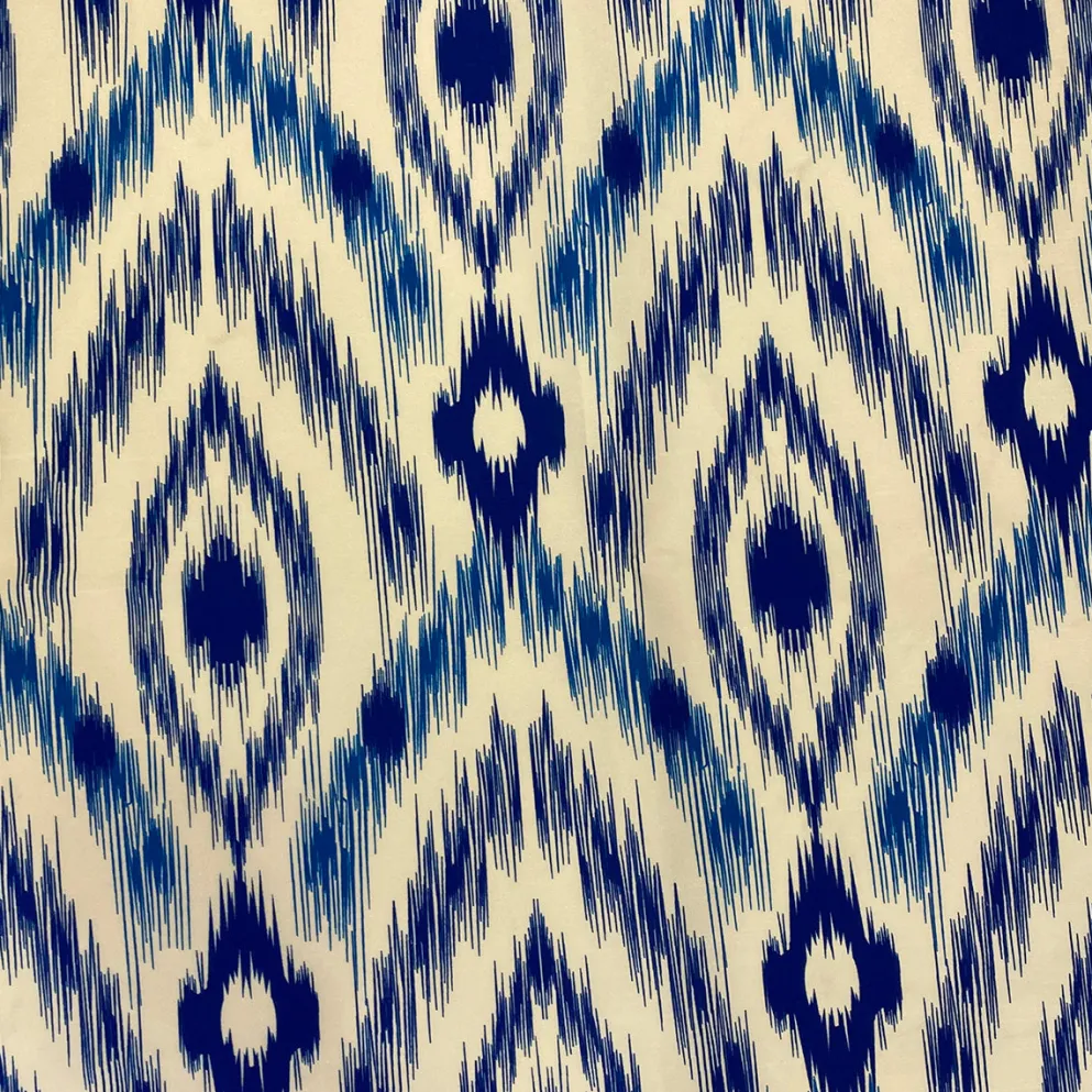 Cosmo Print (Dupioni) Table Linen in Royal