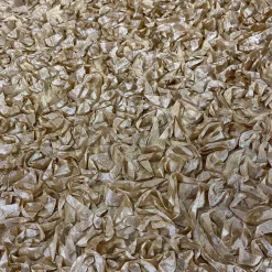 Curly Satin Table Runner in Champagne
