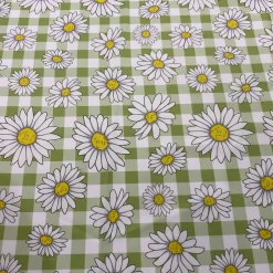Daisy Checker (Poly Print) Table Runner