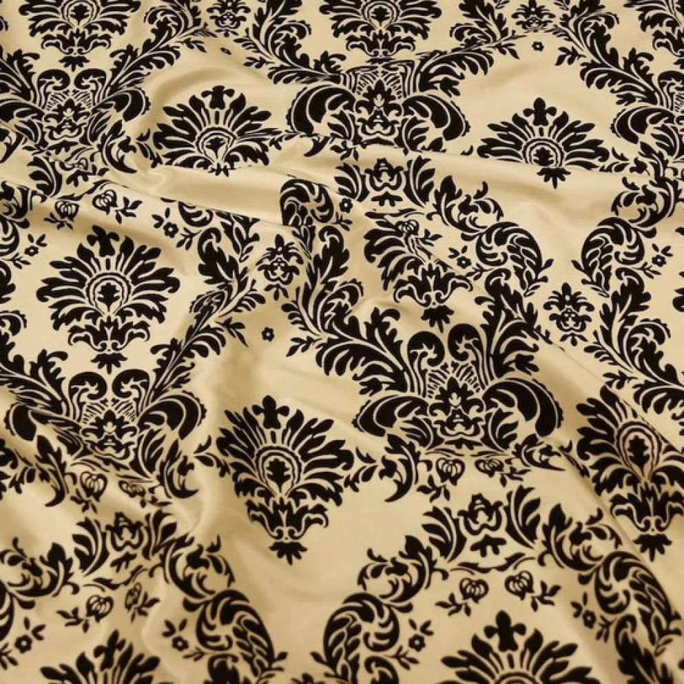 Damask Flocking Taffeta Table Runner in Black on Ivory