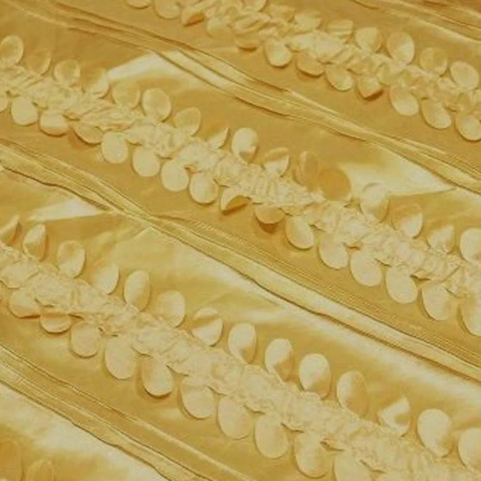 Diagonal Taffeta Table Linen in Gold