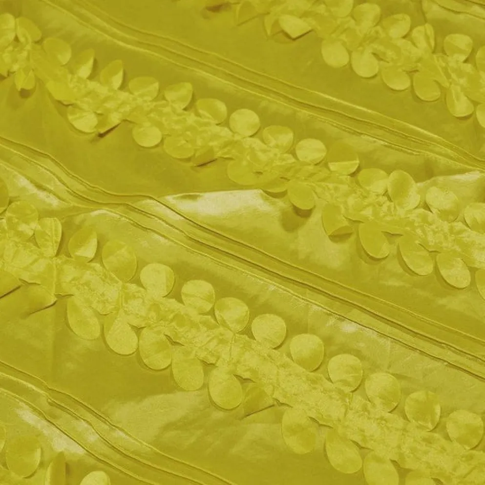 Diagonal Taffeta Table Runner in Yellow