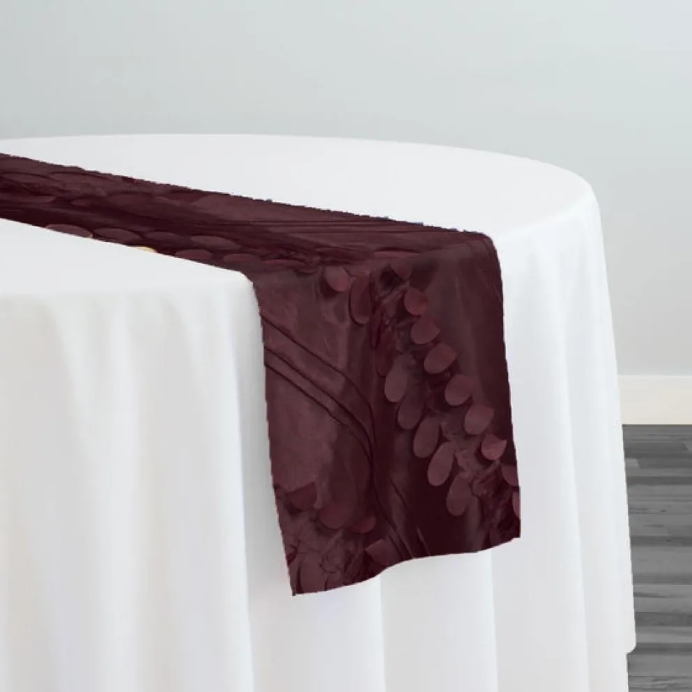 Diagonal Taffeta Table Runner in Wine