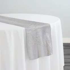 Floral Reef Jacquard Table Runner in Ivory
