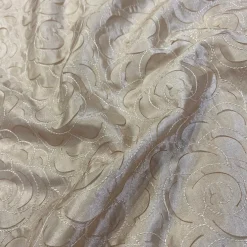 Flora Rose Table Runner in Champagne