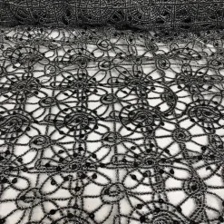 Flower Chain Lace (w/ Poly Lining) Table Napkin in Black and Silver