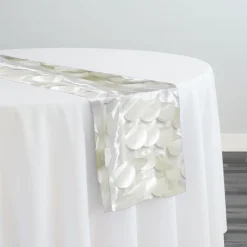 Funzie (Circle Hanging) Taffeta Table Runner in Ivory