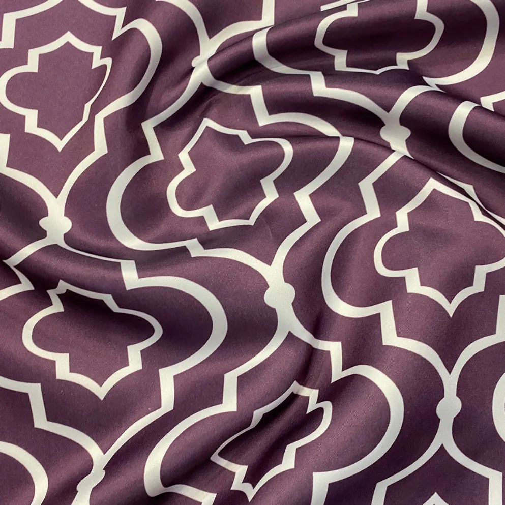 Gatsby Print (Lamour) Table Linen in Plum