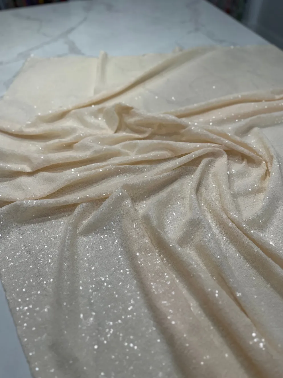 Glitz Sequins Table Linen in Blush Transparent