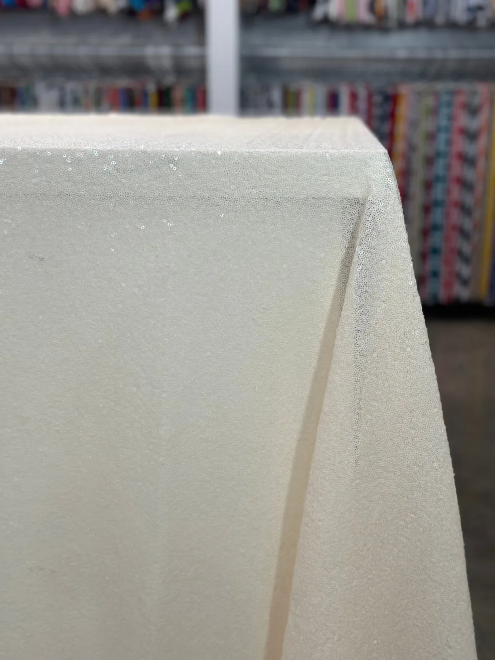 Glitz Sequins Table Linen in Blush Transparent