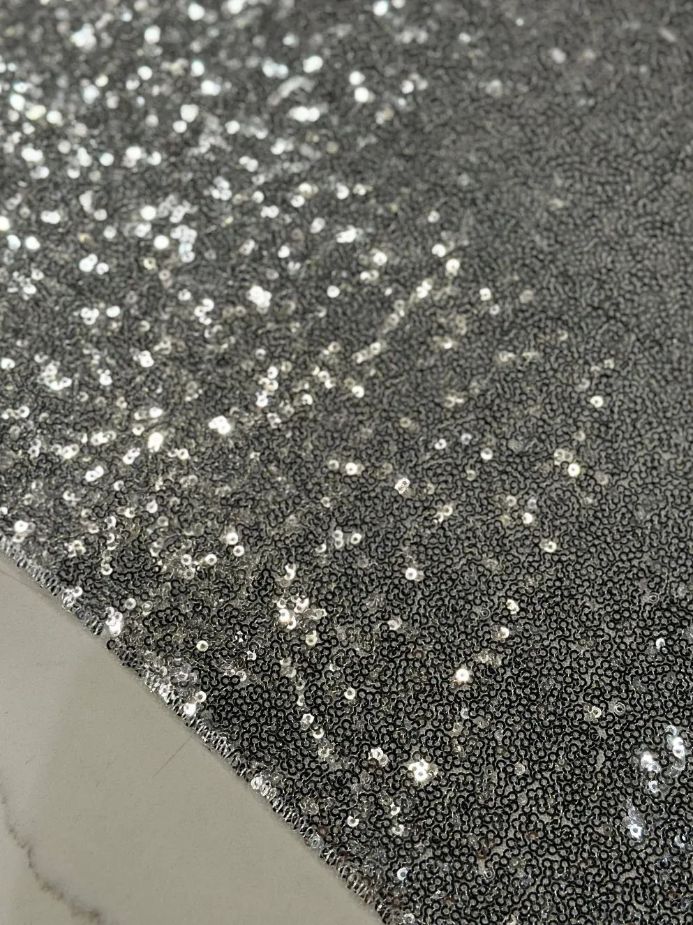 Glitz Sequins Table Linen in Silver