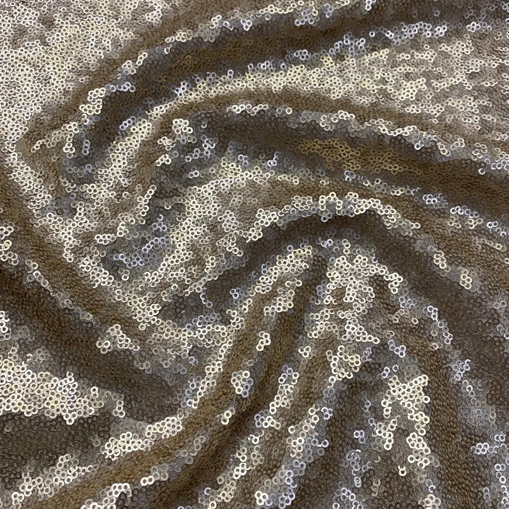 Glitz Sequins Table Runner in Champagne
