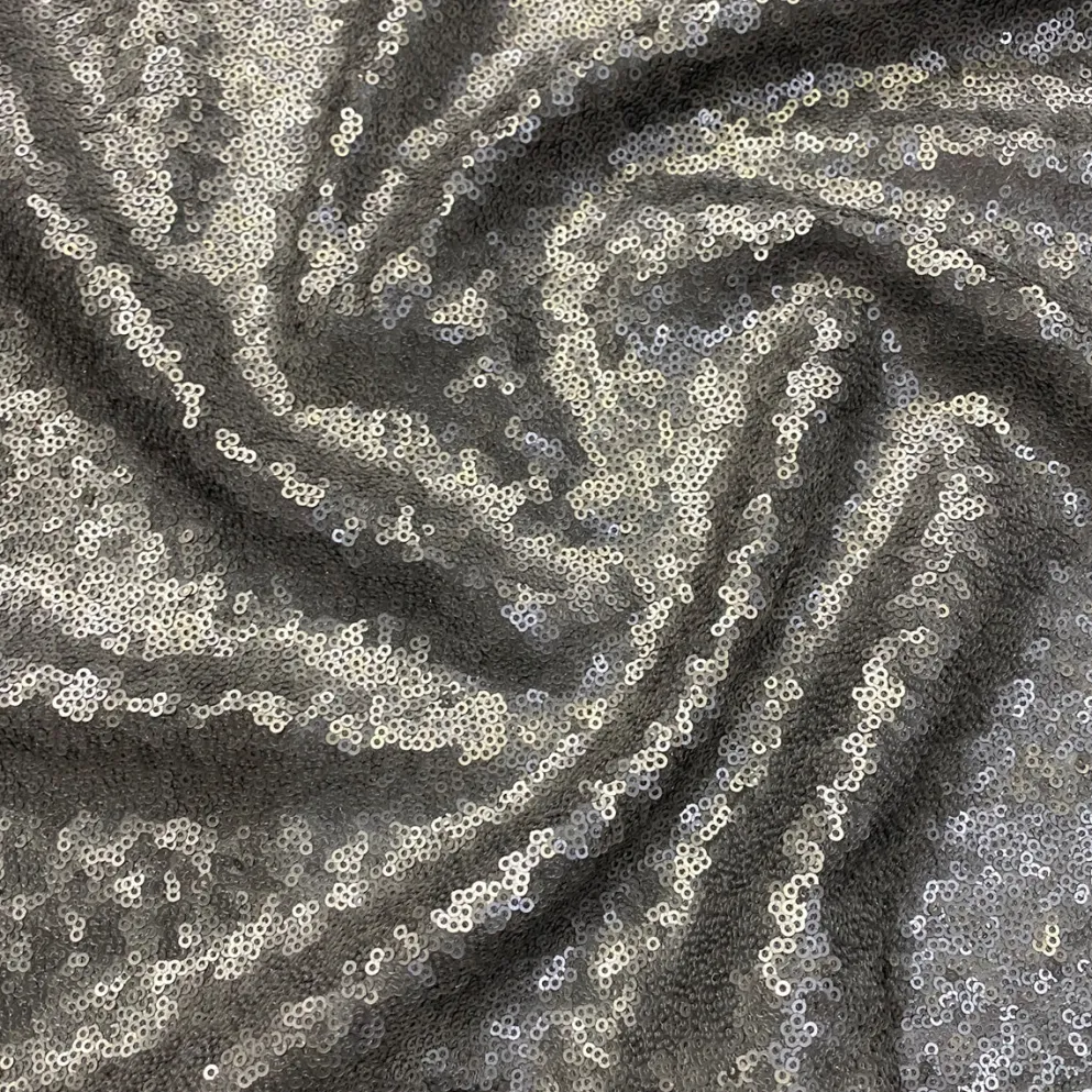 Glitz Sequins Table Runner in Pewter