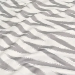 Horizon (Poly Print) Table Linen in Silver