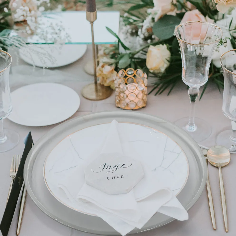 Klasik - Glass Charger Plate in White (Item # 0241)