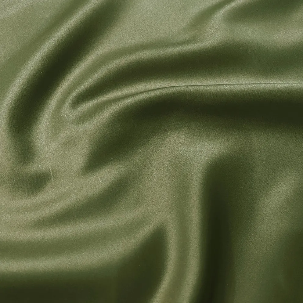 Lamour (Dull) Satin Table Runner in Green AS 9957