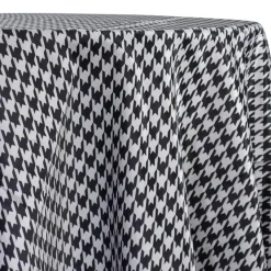 Lamour Prints Table Linen in Houndstooth