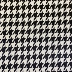 Lamour Prints Table Linen in Houndstooth