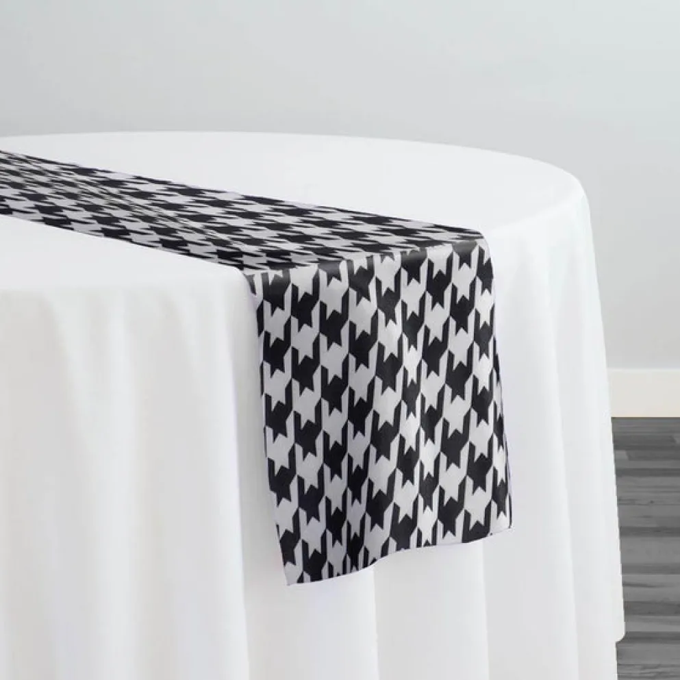 Lamour Prints Table Runner in Houndstooth