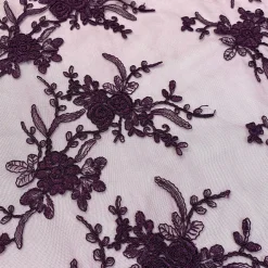 Laylani Lace Table Runner in Raisin