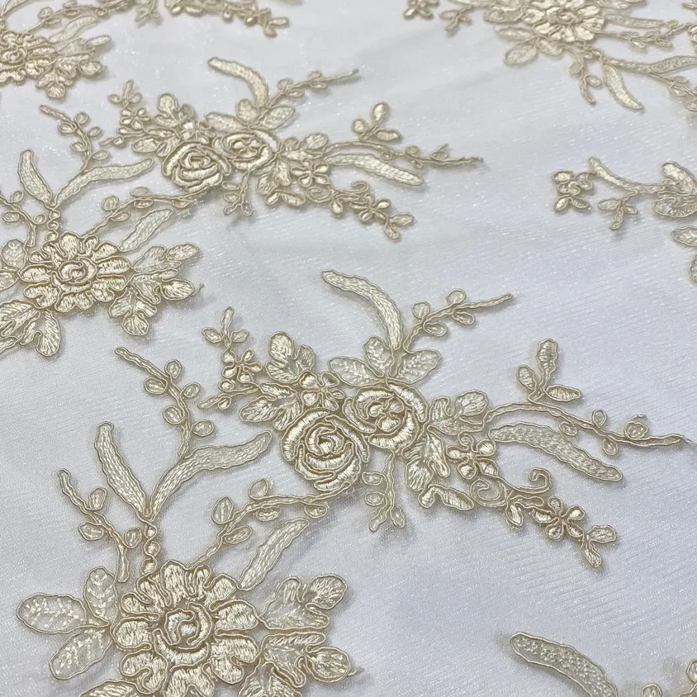 Laylani Lace (w/ Poly Lining) Table Napkin in Ivory