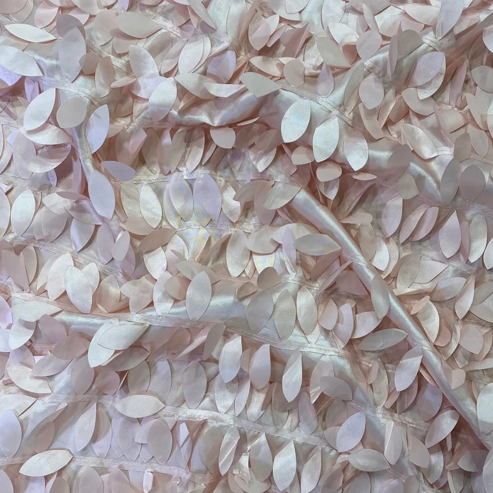 Leaf Hanging Taffeta Table Linen in Pink Petal