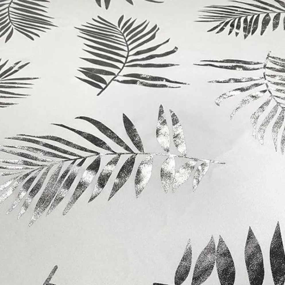 Leaf (Metallic Print) Table Linen in White and Silver
