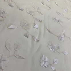 Lily Petal Table Linen in Blush