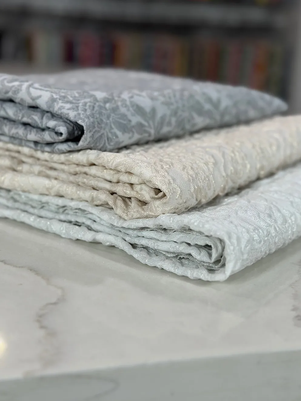 Lucia Jacquard Table Napkin in Ivory