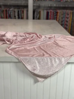 Lush Velvet Table Linen in Blush