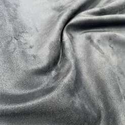 Lush Velvet Table Linen in Silver