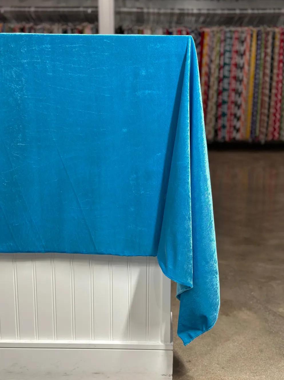Lush Velvet Table Linen in Turquoise