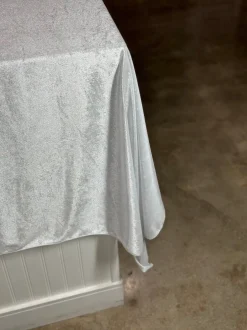 Lush Velvet Table Linen in White