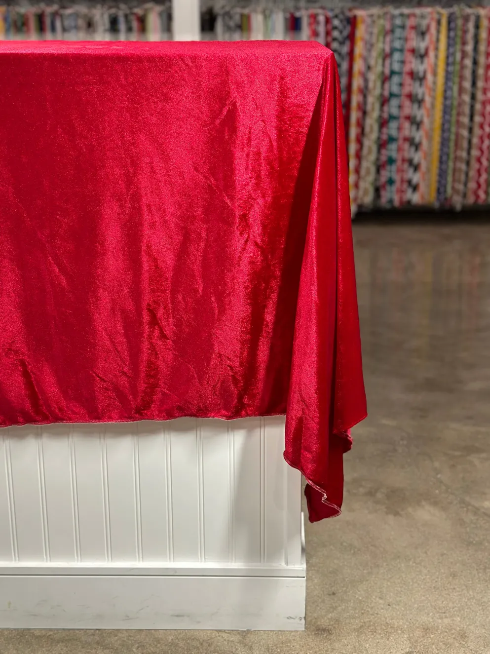 Lush Velvet Table Linen in Wine