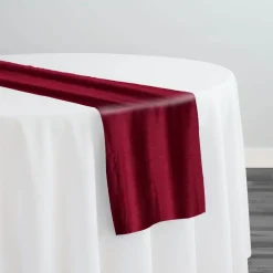 Luxury Plush Velvet Table Runner in Wine