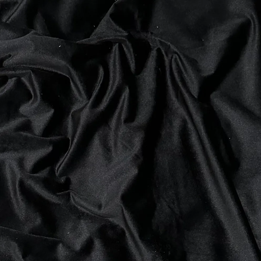 Luxury Plush Velvet Table Runner in Black