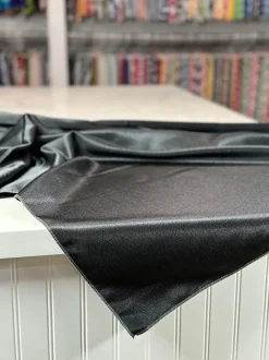 Luxury Satin Table Linen in Black