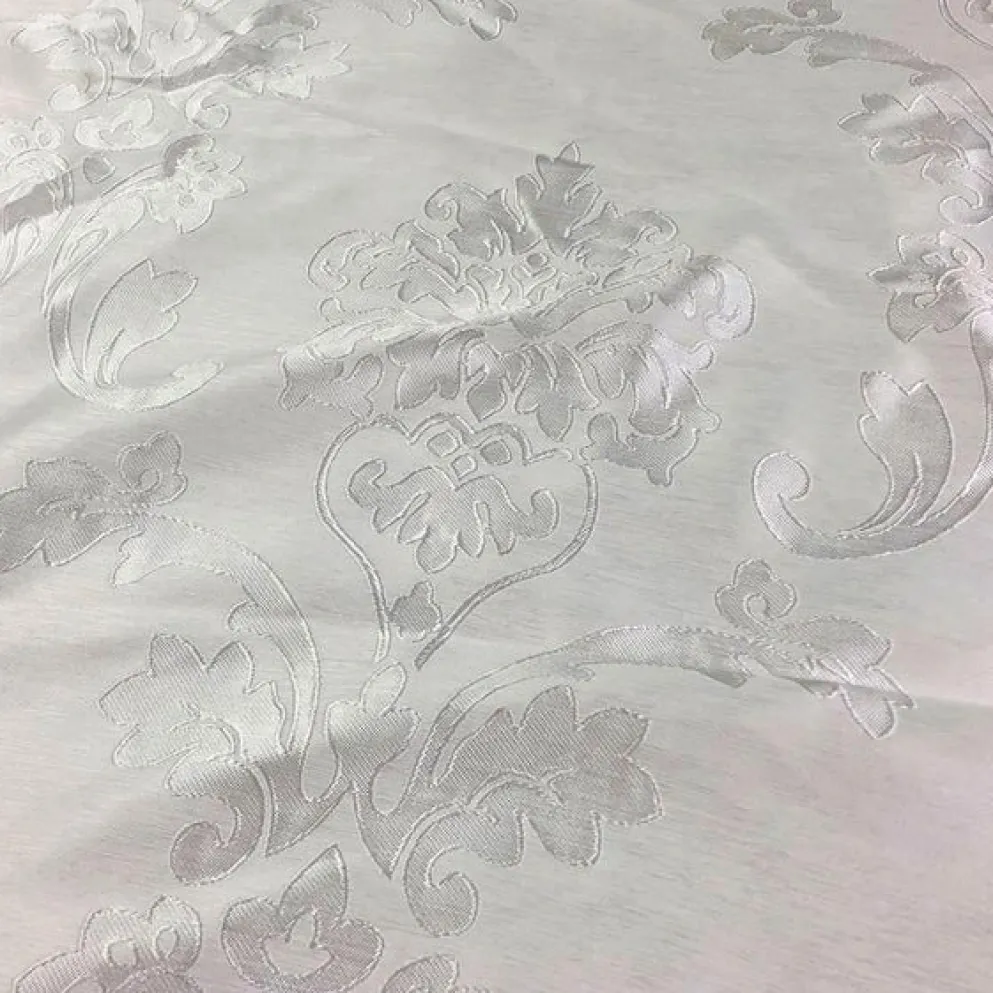 Madison Jacquard (Reversible) Table Runner in White