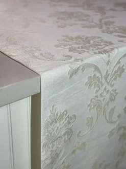 Madison Jacquard (Reversible) Table Linen in Champagne