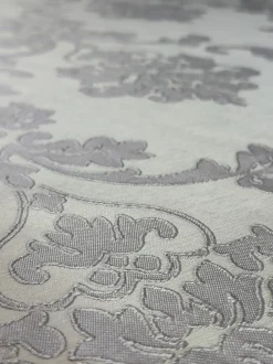 Madison Jacquard (Reversible) Table Linen in Champagne
