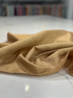 Metallic Burlap Table Linen in Gold/Gold