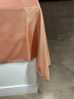 Metallic Burlap Table Linen in Blush/Silver