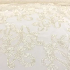 Paisley Floret Sequins (w/ Poly Lining) Table Napkin in Ivory