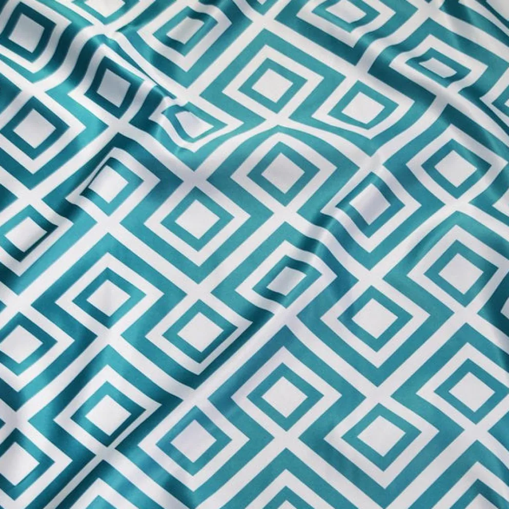 Paragon Print (Lamour) Table Runner in Jade